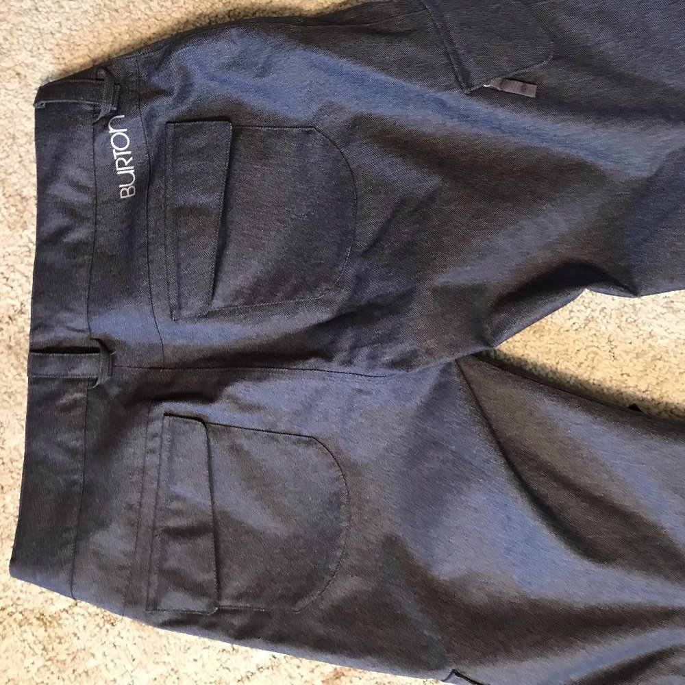 Burton Snowboard / ski pants Med